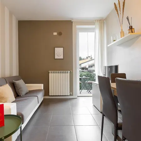 Aparthotel Desenzano Uptown By Wonderful Italy 3*