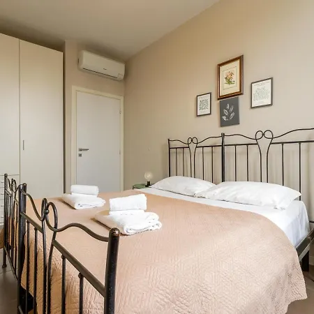 Aparthotel Desenzano Uptown By Wonderful Italy 3*