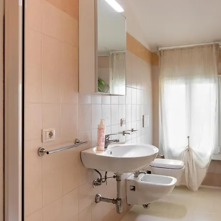 Aparthotel Desenzano Uptown By Wonderful Italy Desenzano del Garda