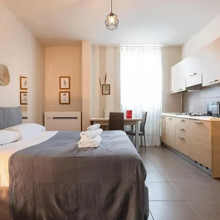 Desenzano Uptown By Wonderful Italy Aparthotel 3*