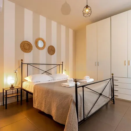 Aparthotel Desenzano Uptown By Wonderful Italy Desenzano del Garda