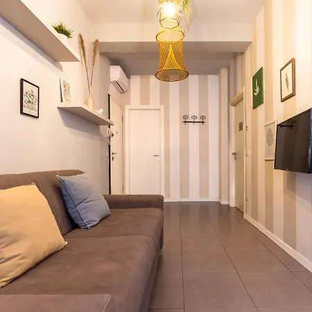Desenzano Uptown By Wonderful Italy Aparthotel Desenzano del Garda